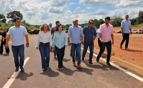 Governador Wanderlei Barbosa vistoria obras de pavimentação em fase final do Trevo da Praia e prestigia o Farm Day