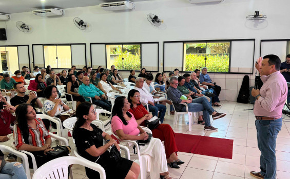 Educação promove diálogo com professores sobre PCCR na regional de Miracema do Tocantins 