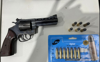 Homem investigado por dupla tentativa de homicídio é preso pela Polícia Civil por posse irregular de arma de fogo em Porto Nacional 
