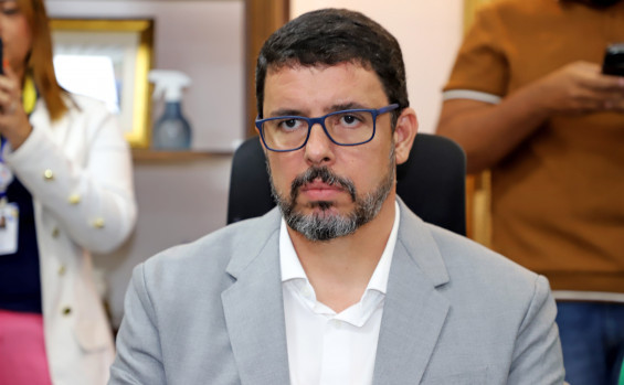 Governador Wanderlei Barbosa anuncia apoio financeiro aos clubes de futebol da Série A do Tocantins 