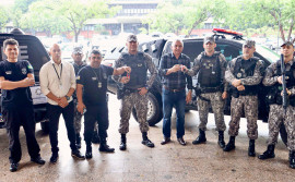 Governo do Tocantins entrega novas viaturas para o Sistema Penal 
