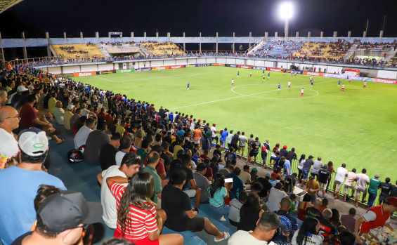 Governador acompanha vitória do União na Copa do Brasil e autoriza reforma do Estádio Mirandão avaliada em R$ 5,4 milhões