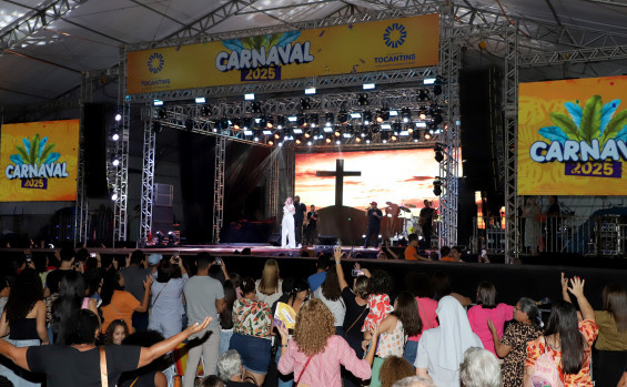 Festa Católica reúne milhares de fiéis na segunda noite de Carnaval em Palmas