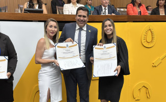 Delegadas de Araguaína são homenageadas na Assembleia Legislativa pelo Dia Internacional da Mulher
