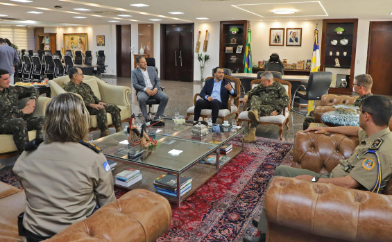 Governador Wanderlei Barbosa discute ações de cooperação com comandante do Exército Brasileiro 