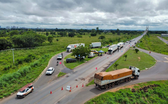 Governo do Tocantins intensifica recuperação de estradas estaduais afetadas pelo desabamento da ponte JK e cobra suporte do Dnit