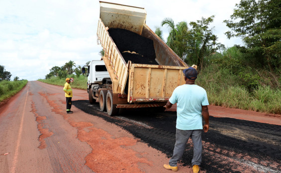 Governo do Tocantins intensifica recuperação de estradas estaduais afetadas pelo desabamento da ponte JK e cobra suporte do Dnit