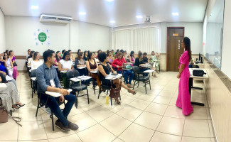 HRG promove capacitação no Método Canguru 