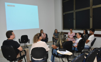 SES-TO treina equipe da captação e transplante de córneas
