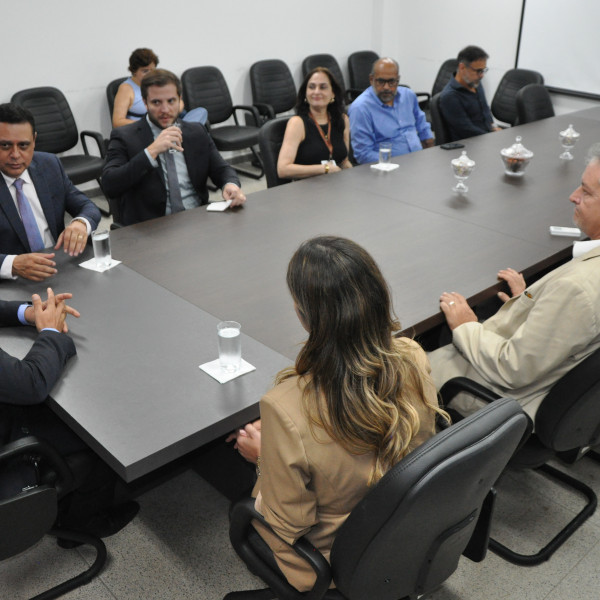 Presidente do Comsefaz destaca papel estratégico dos servidores fazendários em visita à Sefaz Tocantins