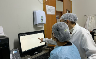 HRA realiza treinamento com equipe do Laboratório Central de Saúde Pública