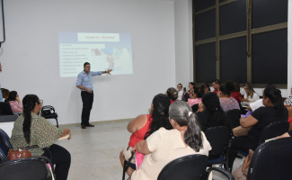 HGP orienta pacientes do serviço de bariátrica