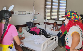 HGP recebe voluntários do Grupo de palhaços Chambary com Mocotó 
