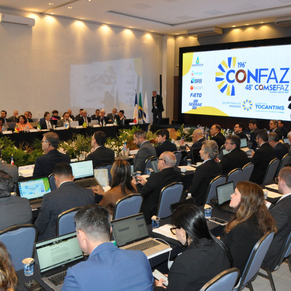 Tocantins conquista aprovação de medidas tributárias estratégicas na 196ª reunião do Confaz