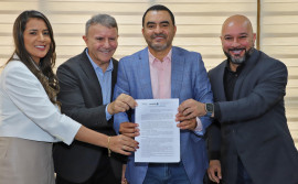 Governador Wanderlei Barbosa assina Termo de Adesão que integra a cidade de Palmas ao Profe
