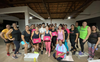 Hospital Regional de Porto Nacional realiza aula de zumba para os servidores

 
