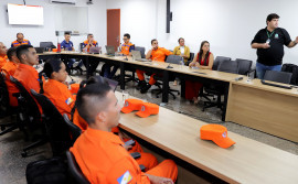 Secretaria do Meio Ambiente promove capacitação para otimizar uso da ferramenta Painel do Fogo no combate às queimadas