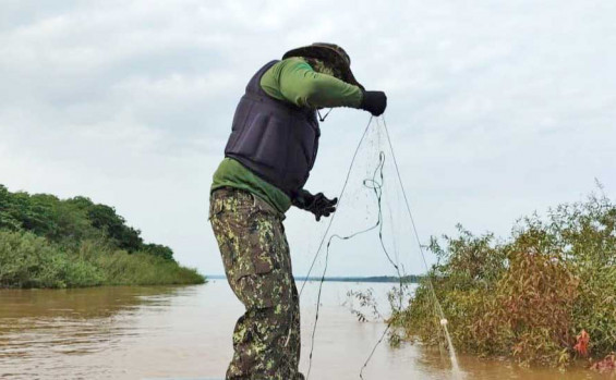Naturatins intensifica fiscalização e apreende mais de 6 mil metros de redes de pesca e 84 kg de pescado no Tocantins