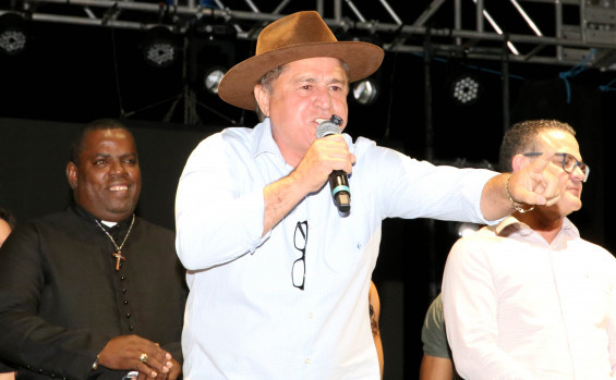 Governador Wanderlei Barbosa participa da programação de aniversário de Colméia e destaca potencial do município