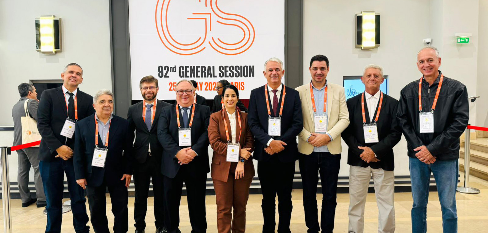 Certificado de zona livre da febre aftosa sem vacinação foi entregue para representantes da Adapec e Seagro, na manhã desta quinta-feira, 29, durante evento da Woha, em Paris, na França
