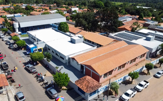 Com investimento de R$ 4,1 milhões, governador Wanderlei Barbosa inaugura reforma e ampliação de colégio estadual em Buriti do Tocantins 