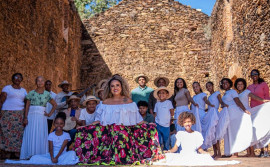 Com apoio da Lei Paulo Gustavo, Núbia Dourado grava videoclipe “Roda a Saia” e celebra a cultura tocantinense por meio da suça e da catira, em Natividade