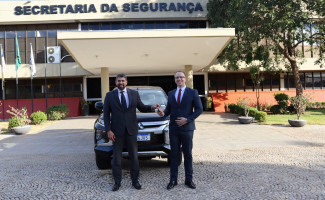 Segurança Pública entrega nova viatura à 12ª Delegacia de Polícia Civil de Augustinópolis 