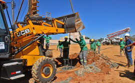 Governo do Tocantins acompanha etapa inicial da construção do Hospital da Mulher e Maternidade Estadual
