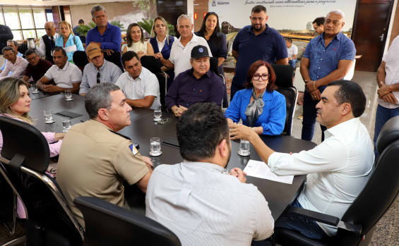 Durante a reunião, o governador Wanderlei Barbosa destacou a importância do diálogo com gestores e a comunidade, e reforçou o compromisso com a infraestrutura viária - Antonio Gonçalves/Governo do Tocantins
