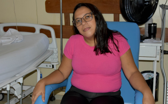 Saúde realiza entrega de novas poltronas para acompanhantes no HGP