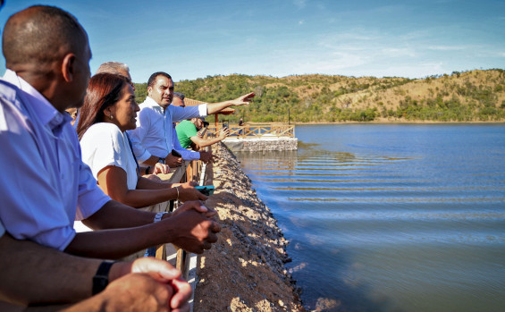 Governador Wanderlei Barbosa vistoria obras de expansão do turismo e do ensino superior na região sudeste do Tocantins 