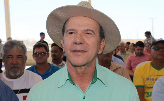 O representante da empresa Calcário Milenium, Ezequiel Milhomem, enfatizou a importância da iniciativa para fortalecer a produção dos pequenos agricultores - Esequias Araújo/Governo do Tocantins