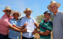 Em Nova Rosalândia, governador Wanderlei Barbosa lança projeto de distribuição de 35 mil toneladas de calcário para agricultores familiares
