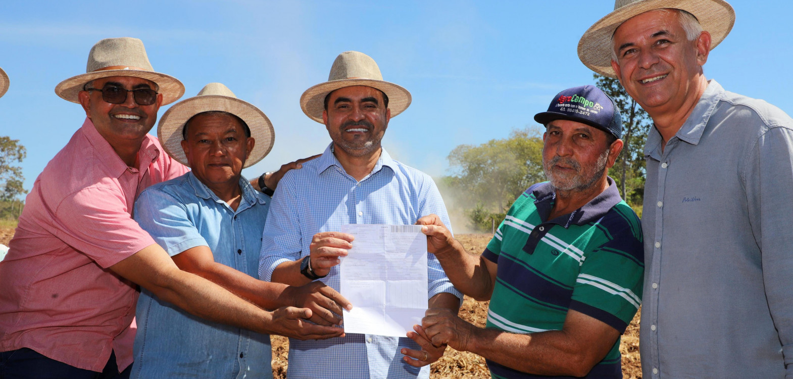  Governador Wanderlei Barbosa lança projeto que destina calcário para o fortalecimento da produção dos agricultores familiares no Tocantins 