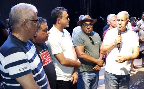 Com apoio do Governo do Tocantins, Couto Magalhães inicia temporada de praia 2025 com shows e estrutura para receber turistas