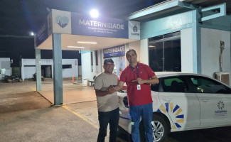 Governo do Tocantins entrega novos carros aos hospitais de Araguaína, Augustinópolis e Paraíso
