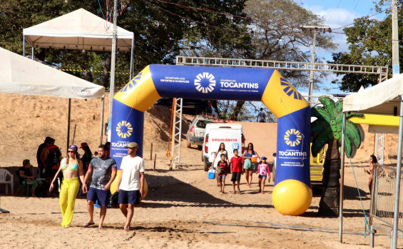 Governo do Tocantins fortalece temporada de praia em Paranã e Aliança com investimentos em infraestrutura, cultura e esportes