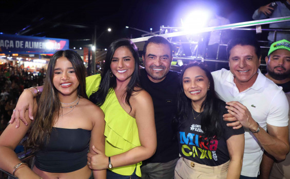 Em Miracema, governador Wanderlei Barbosa participa da abertura oficial do maior carnaval fora de época do Tocantins