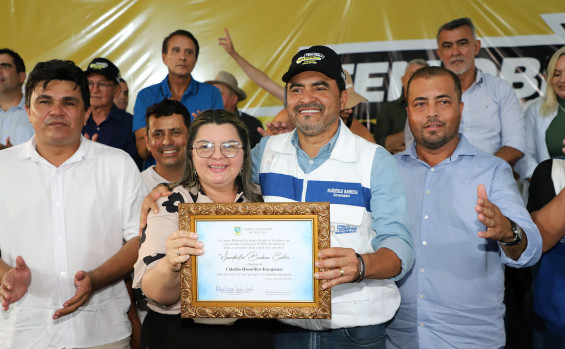Governador Wanderlei Barbosa entrega pavimentação da TO-239 entre Itapiratins e Itacajá e impulsiona desenvolvimento na região
