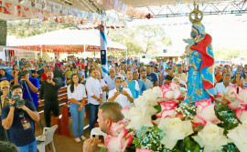 Em Dianópolis, durante Romaria da Sucupira, governador Wanderlei Barbosa reforça compromisso com a valorização das manifestações religiosas