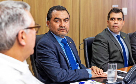 Governador Wanderlei Barbosa e ministro Alexandre Padilha discutem pautas prioritárias para o fortalecimento da rede pública de saúde no Tocantins - Vinícius Santa Rosa/Governo do Tocantins