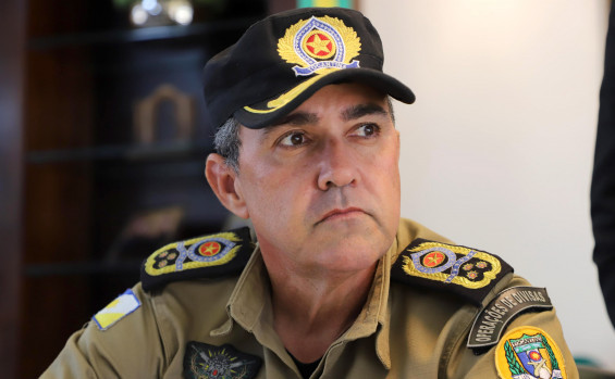 O comandante-geral da PMTO, coronel Márcio Antônio Barbosa, evidencia a atuação dos policiais militares para garantir segurança e tranquilidade aos visitantes durante a temporada de praia - Esequias Araújo/Governo do Tocantins