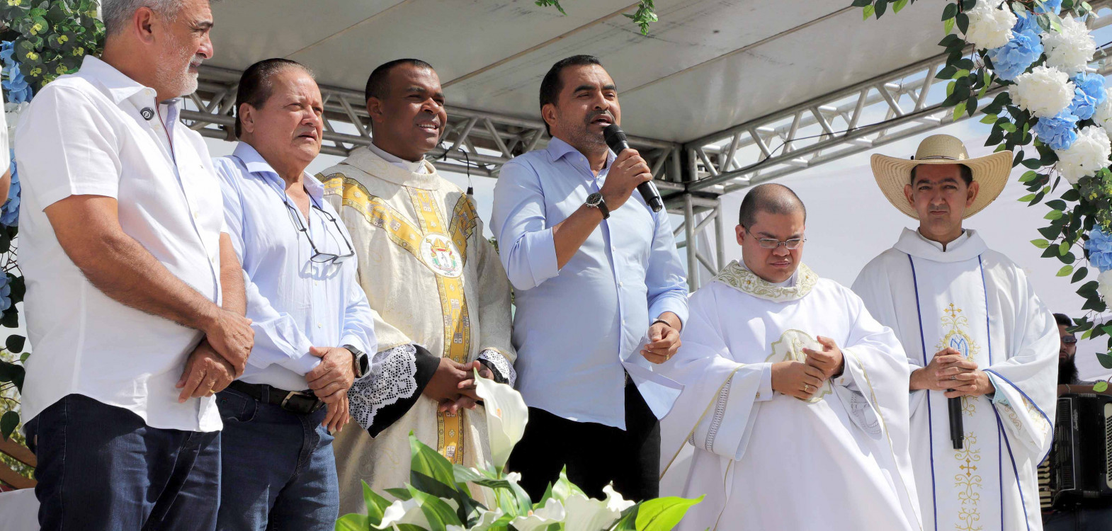 Governador Wanderlei Barbosa participa da Missa dos Vaqueiros em Taguatinga e fortalece tradição secular