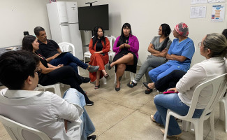 
Hospital Regional de Paraíso debate especialização em enfermagem obstétrica
