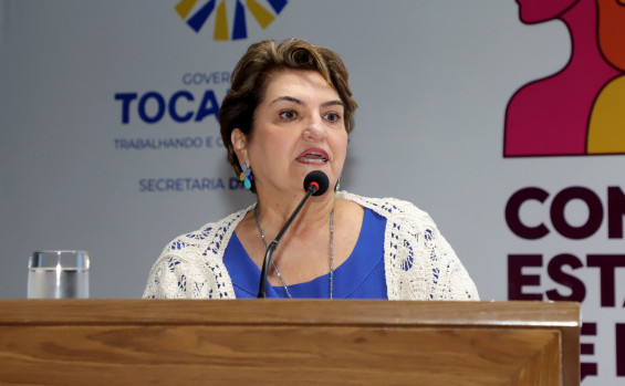 A ministra das Mulheres, Márcia Lopes, realizou um pronunciamento sobre a importância da articulação intergovernamental e do investimento em equipamentos públicos para garantia de direitos e acessos - Adilvan Nogueira/Governo do Tocantins
