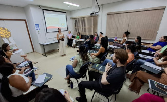 Hospital e Maternidade Dona Regina realiza capacitação sobre atendimento humanizado ao recém-nascido