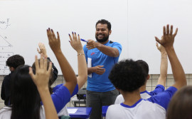 Governo do Tocantins promove aulas preparatórias para estudantes que buscam ingressar no ensino superior
