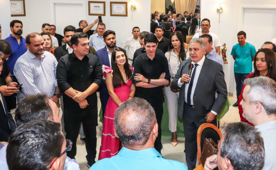 Governador em exercício Laurez Moreira destaca importância da industrialização do Tocantins em abertura de feira de negócios