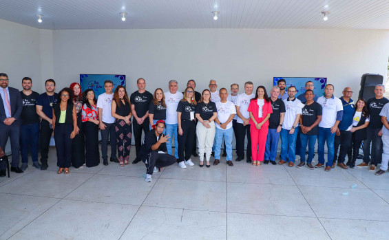 Governador Laurez Moreira participa de mutirão de serviços para pessoas em situação de rua e em vulnerabilidade 