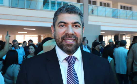 Governador Laurez Moreira retoma obras do Hospital Geral de Gurupi e afirma que saúde da região sul será referência